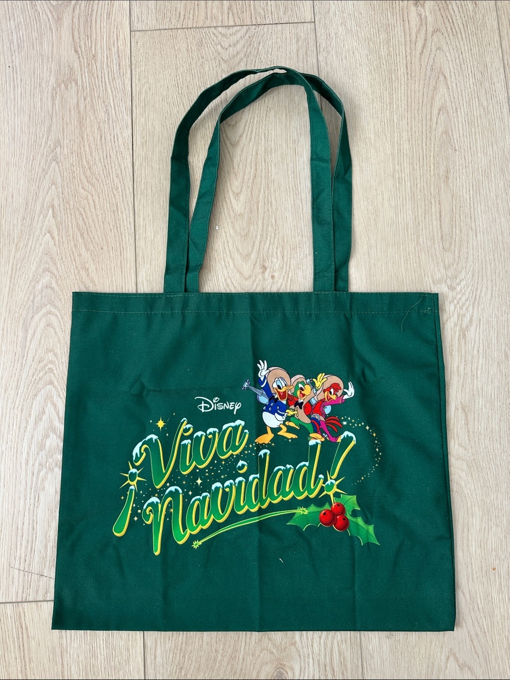 Disneyland Magic Key Viva Navidad tote bag